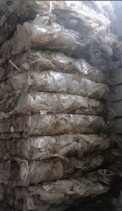 出售PP餐盒压块，现货十几吨