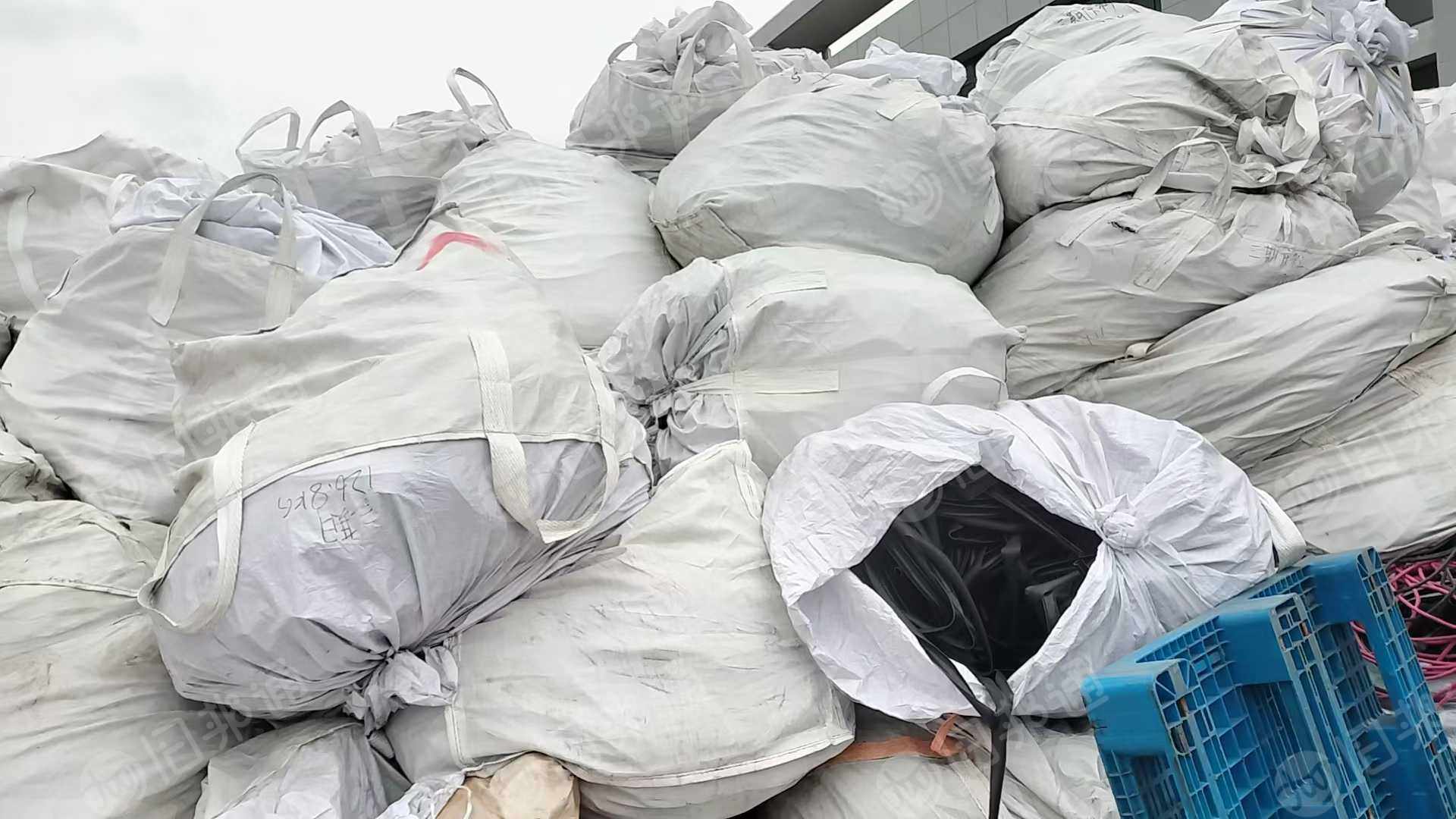 长期出售橡胶电缆皮