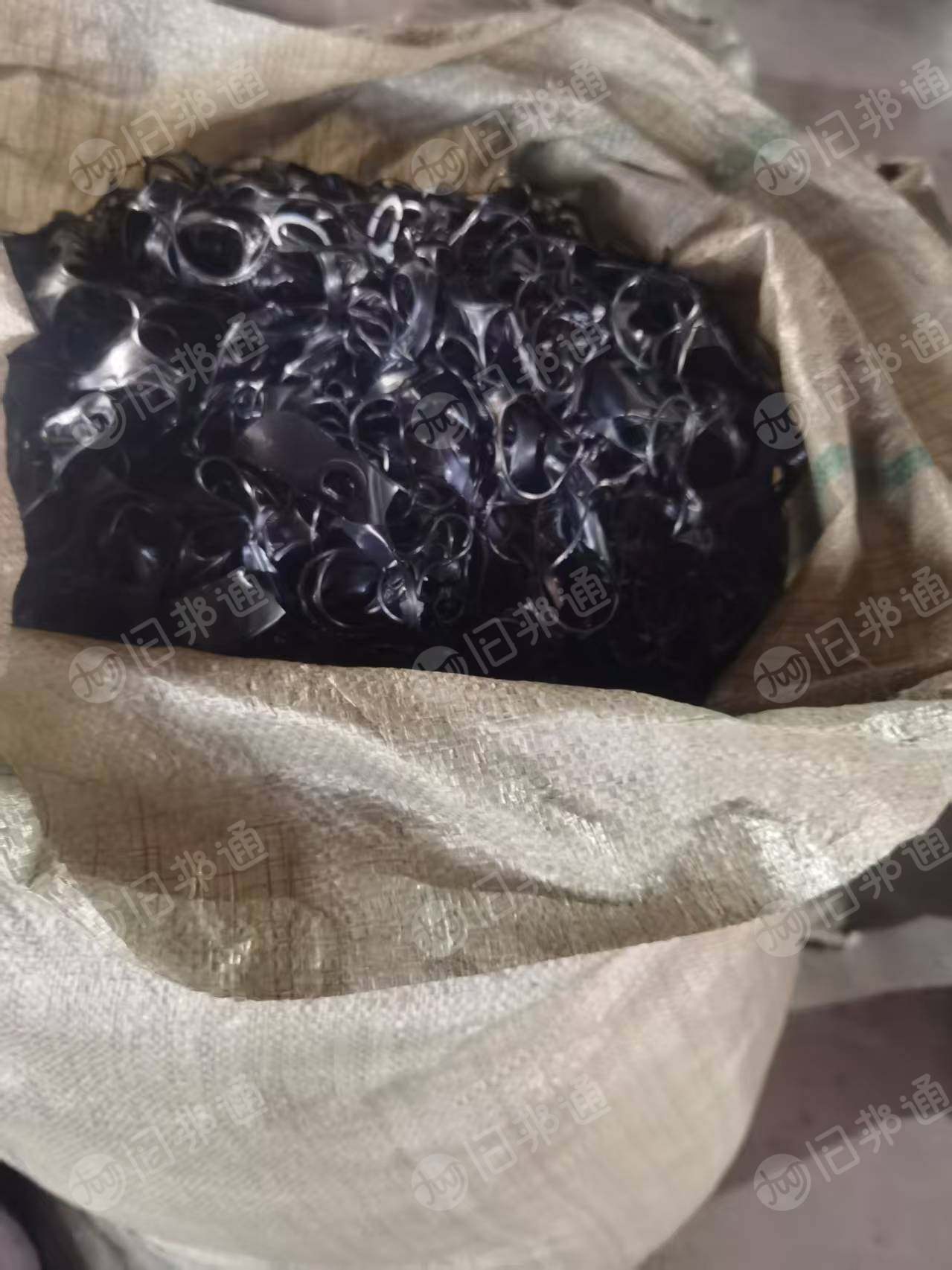 长期出售废橡胶胶块边角料