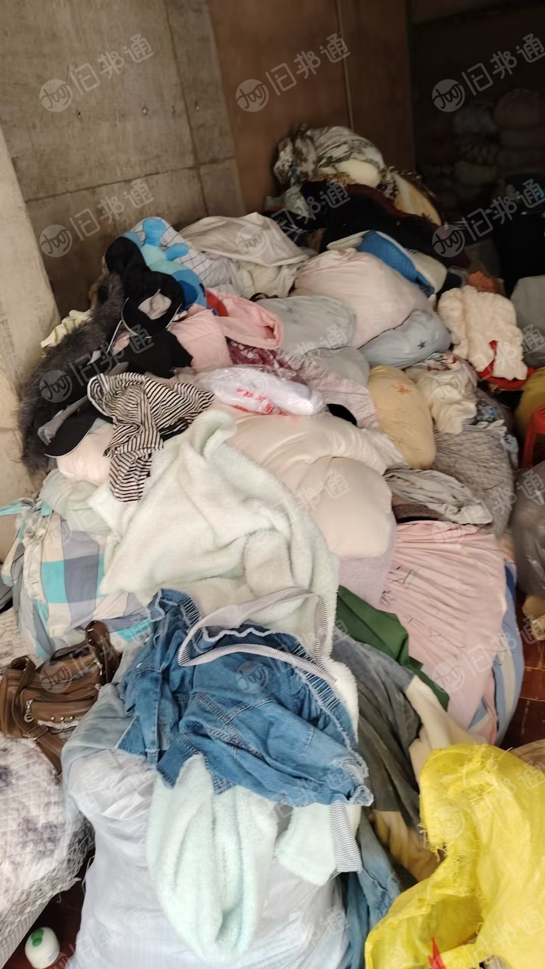 长期出售旧衣服黑料，燃烧料，黑料