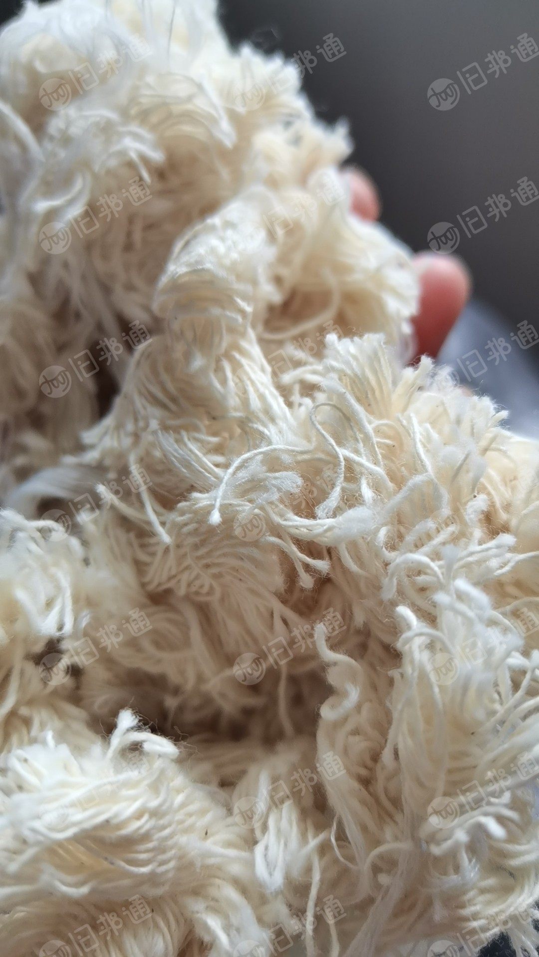 出售纯棉原回丝，桨回丝，废纱等，货在新疆阿克苏