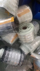 长期出售pet滑膜,5丝,模切厂下来的