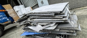 出售浮水PP空心板废料，含钙粉，长期有货