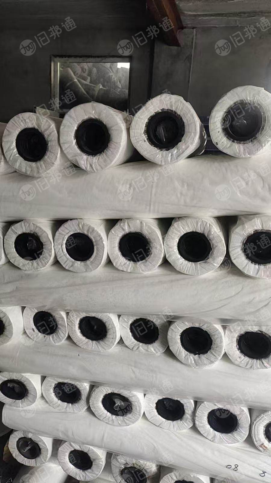 出售涤纶针刺无纺布，涤纶无纺布，针刺棉有50-200克的，200克的现货有400捆，货在山东济南