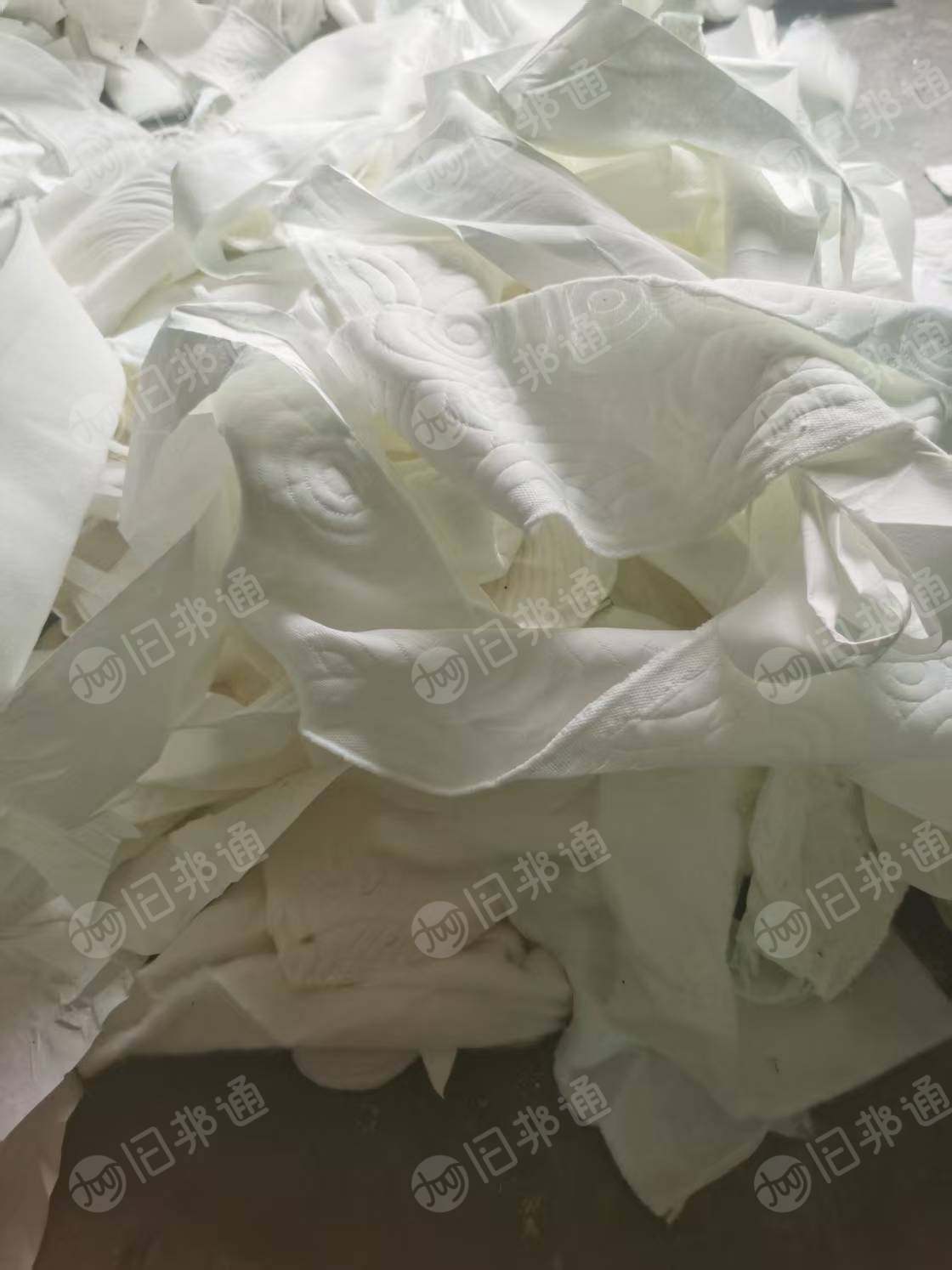 长期出售床垫厂下脚料，涤纶开花料，涤纶废布，空心丝，月供十多吨