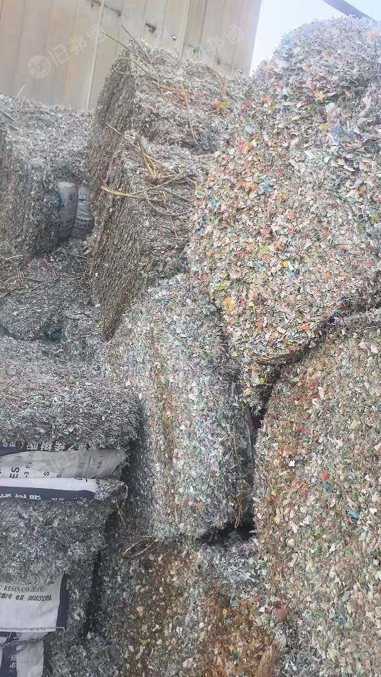 大量收购商标纸毛料，脱标和风选都可以