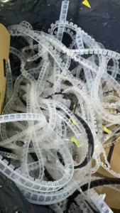 厂家出售SND贴片车间下来的大小圆盘，电容电阻的碎纸，电子载带，统货出