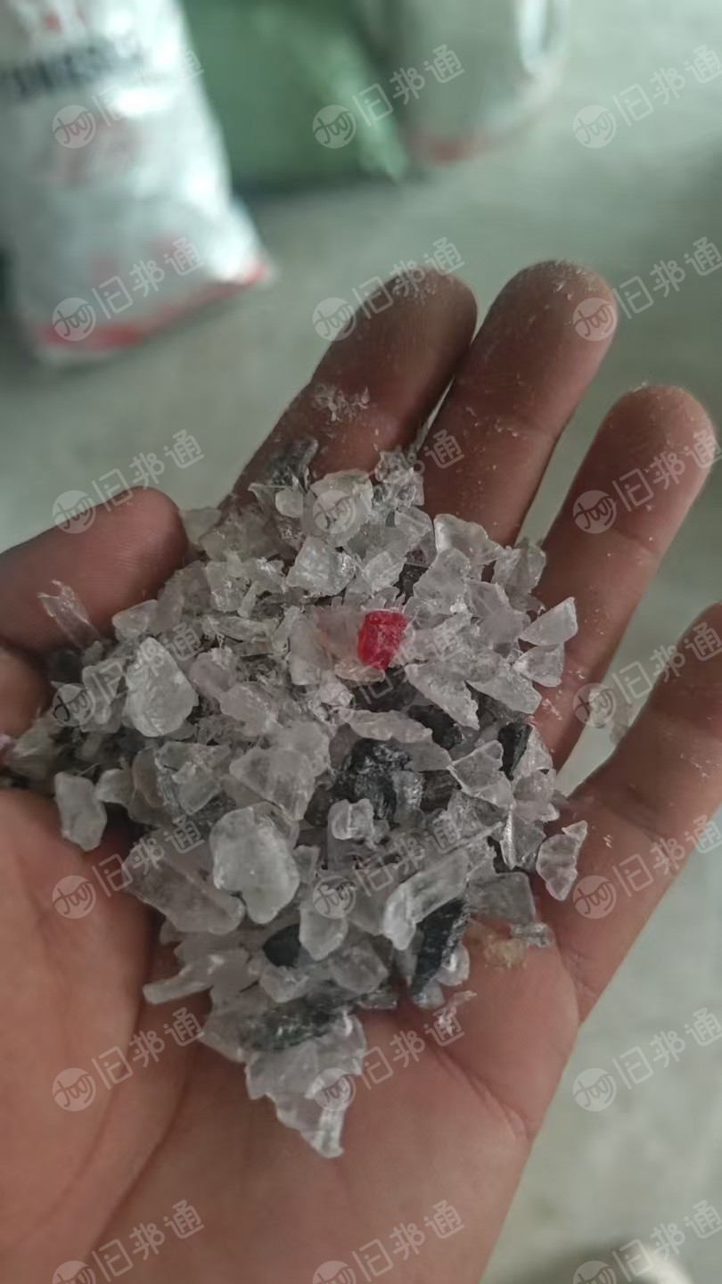 出售PC灯罩破碎料，带涂层的，现货10吨左右