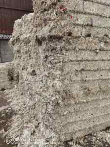 常年大量出售编织袋破碎料，月供500吨