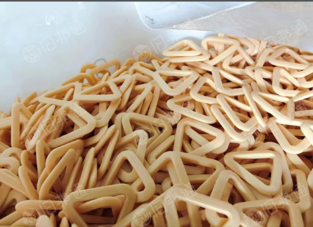 长期求购pp颗粒，透明丙颗粒（调色用），做各种颜色的物流吊牌用，要求韧性好，流动性好，无黑点