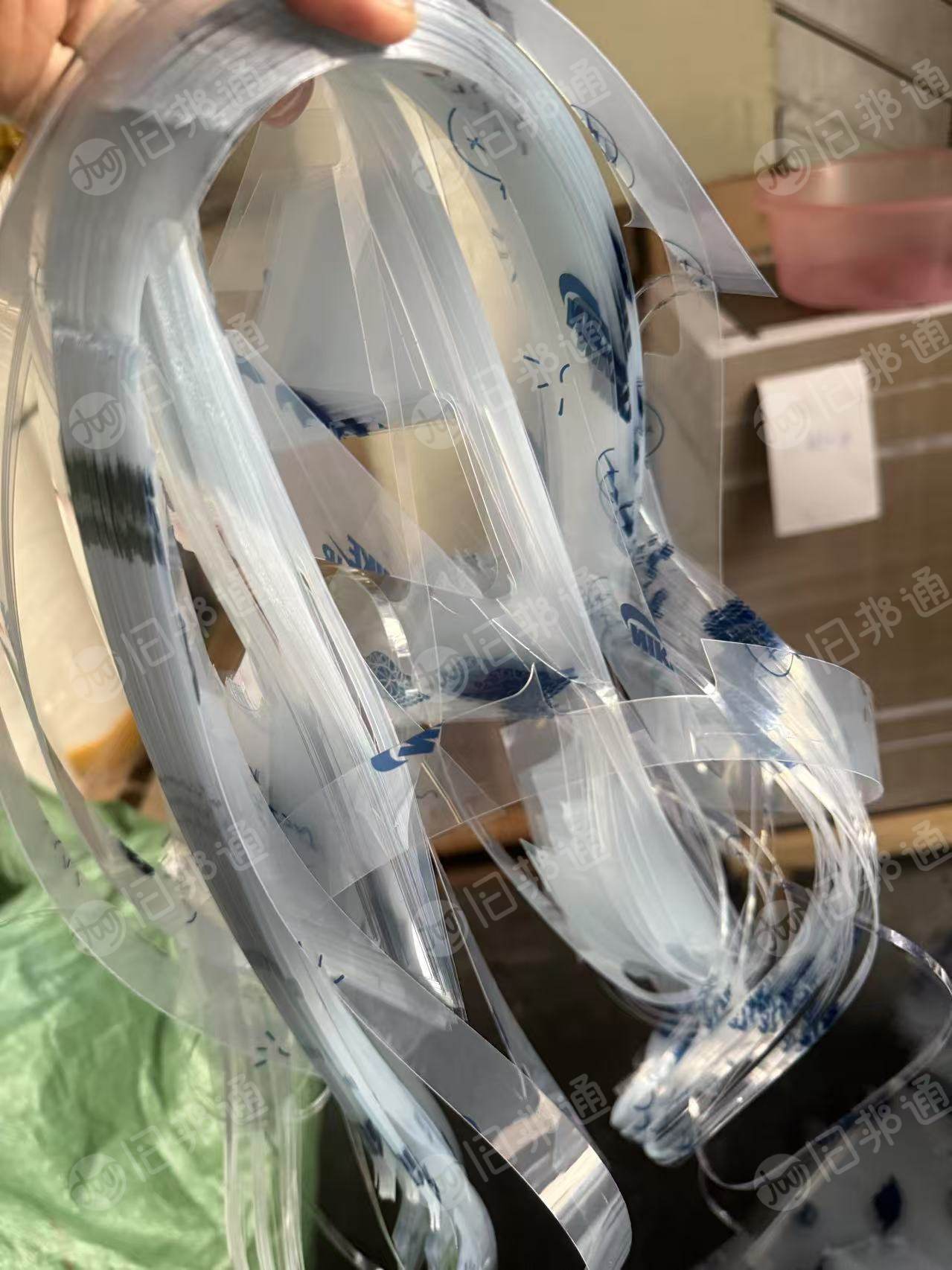 厂家长期出售PET吸塑边料，有印刷和覆膜的