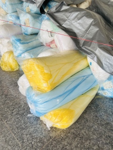 长期出售废棉料，化纤棉，涤纶纤维，现货十来吨