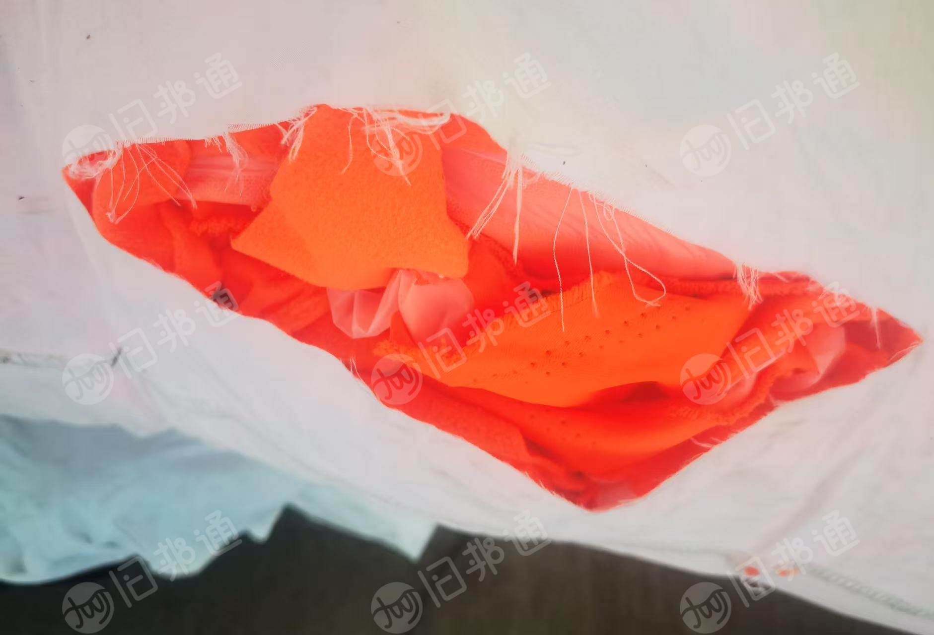 长期出售涤纶布条，涤纶打绳料，涤纶复合布条，现货五六吨