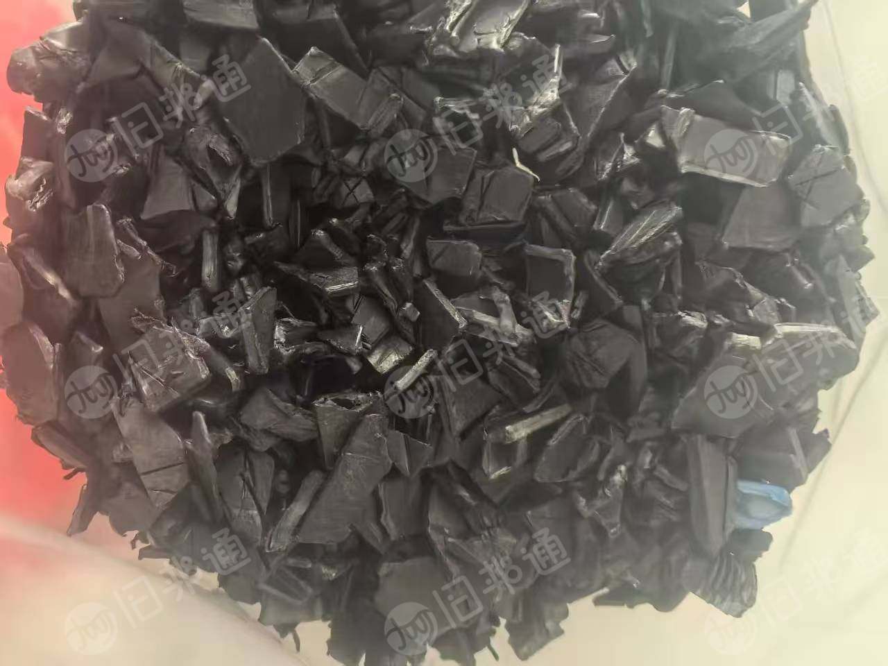 出售pp电瓶壳破碎料，现货60吨