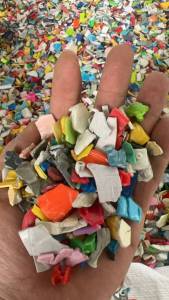 大量采购白花abs破碎料！月需求300吨！