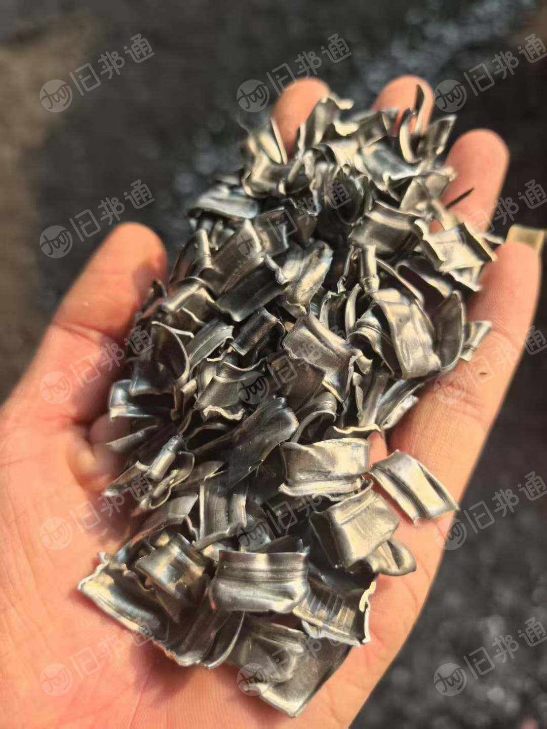 出售清一色5系破碎铝