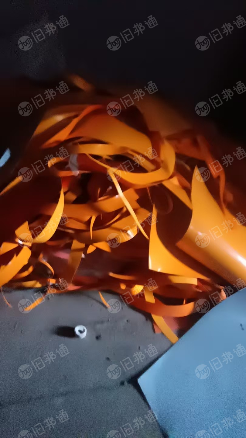 出售全漂PE钢卷外包装皮破碎料，钢卷皮破碎料，现货10吨，长期有货