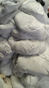 长期出售酒店布草，压包好的没压包的都有，现货有几吨