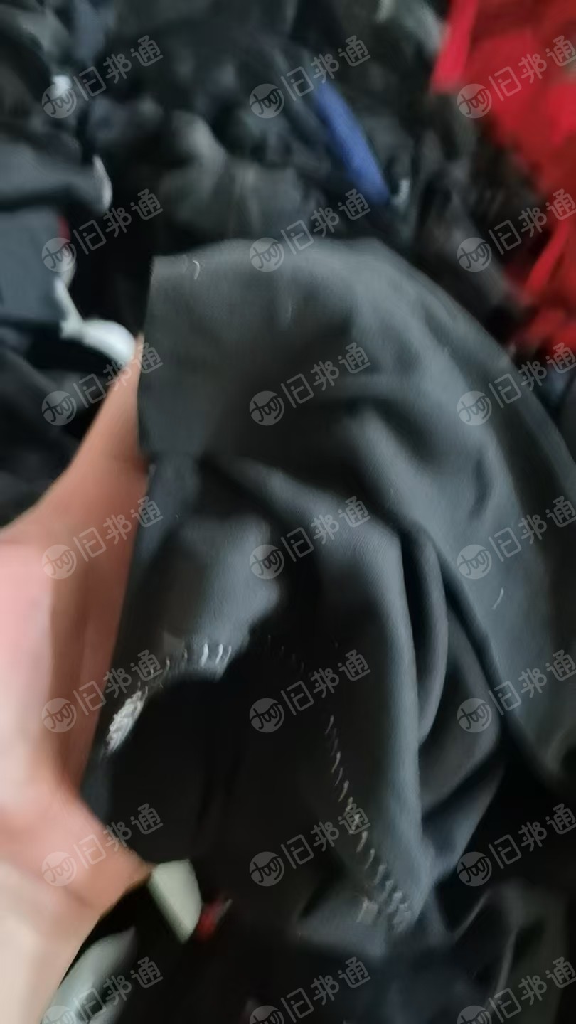 长期出售杂色牛奶丝，货有十几吨，可以造粒用，货在山东济南