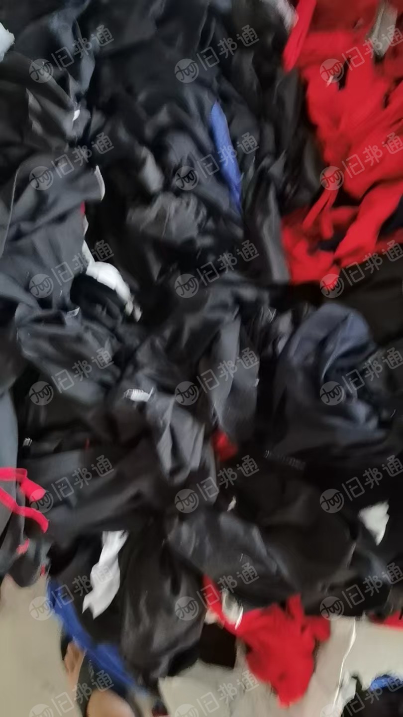 长期出售杂色牛奶丝，货有十几吨，可以造粒用，货在山东济南