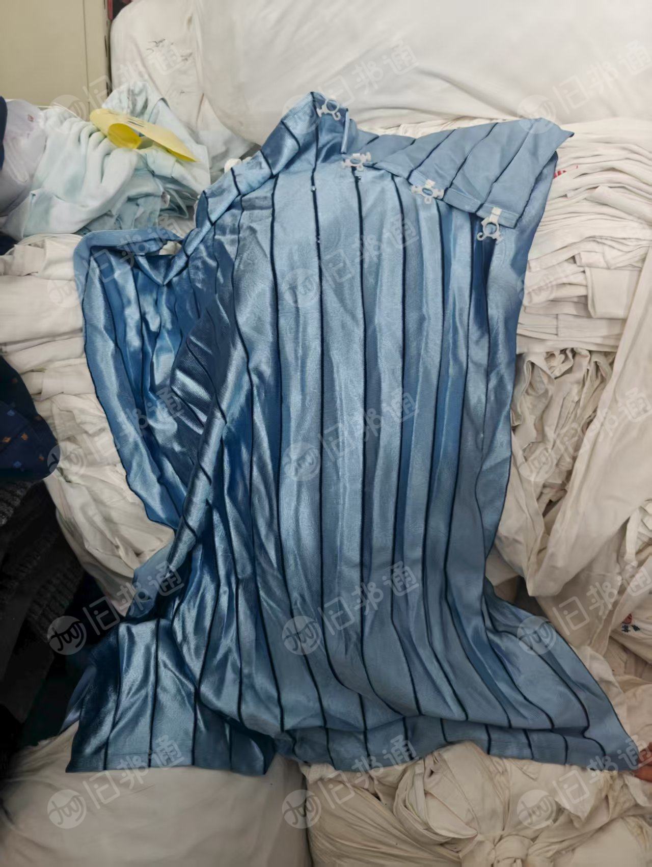 长期出售火车上下来的布草、座套窗帘，现货100多吨