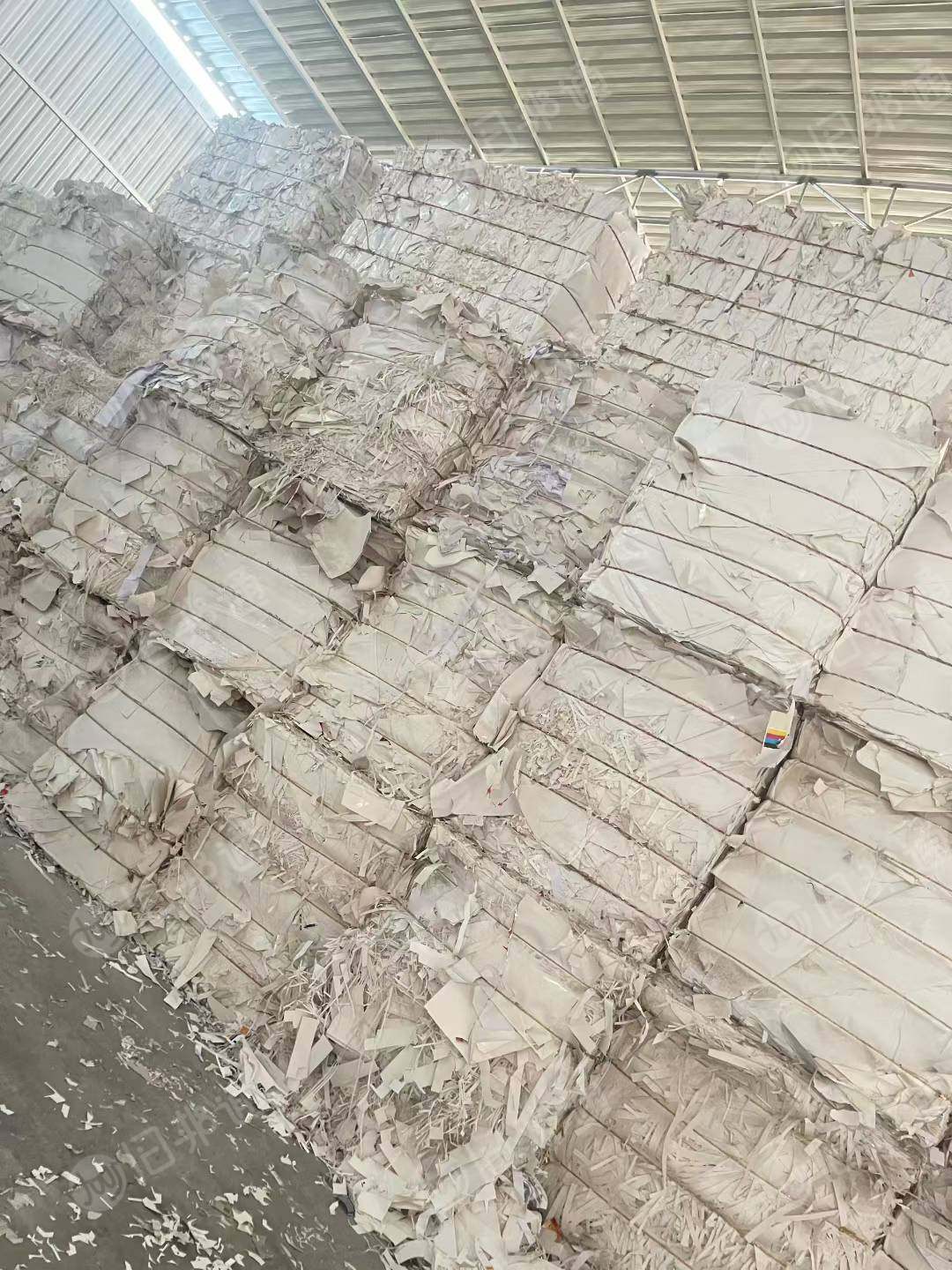 长期出售无膜白卡，小花卡压包料