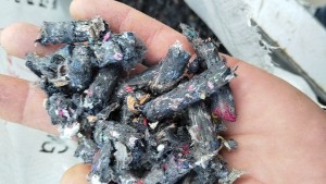 出售PVC箱包革料毛毛虫