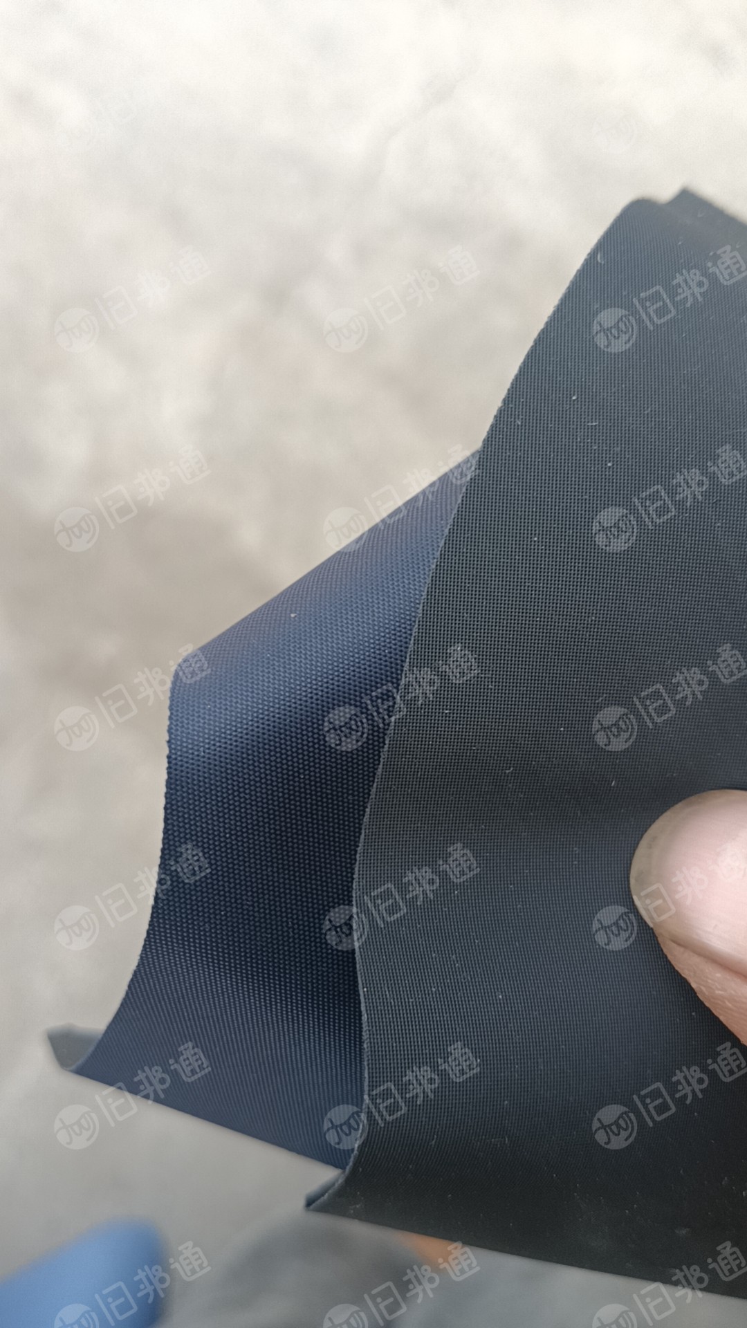 长期出售pvc皮革，pvc边角料，现货三十吨左右