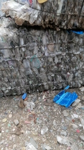 出售透明餐盒压块