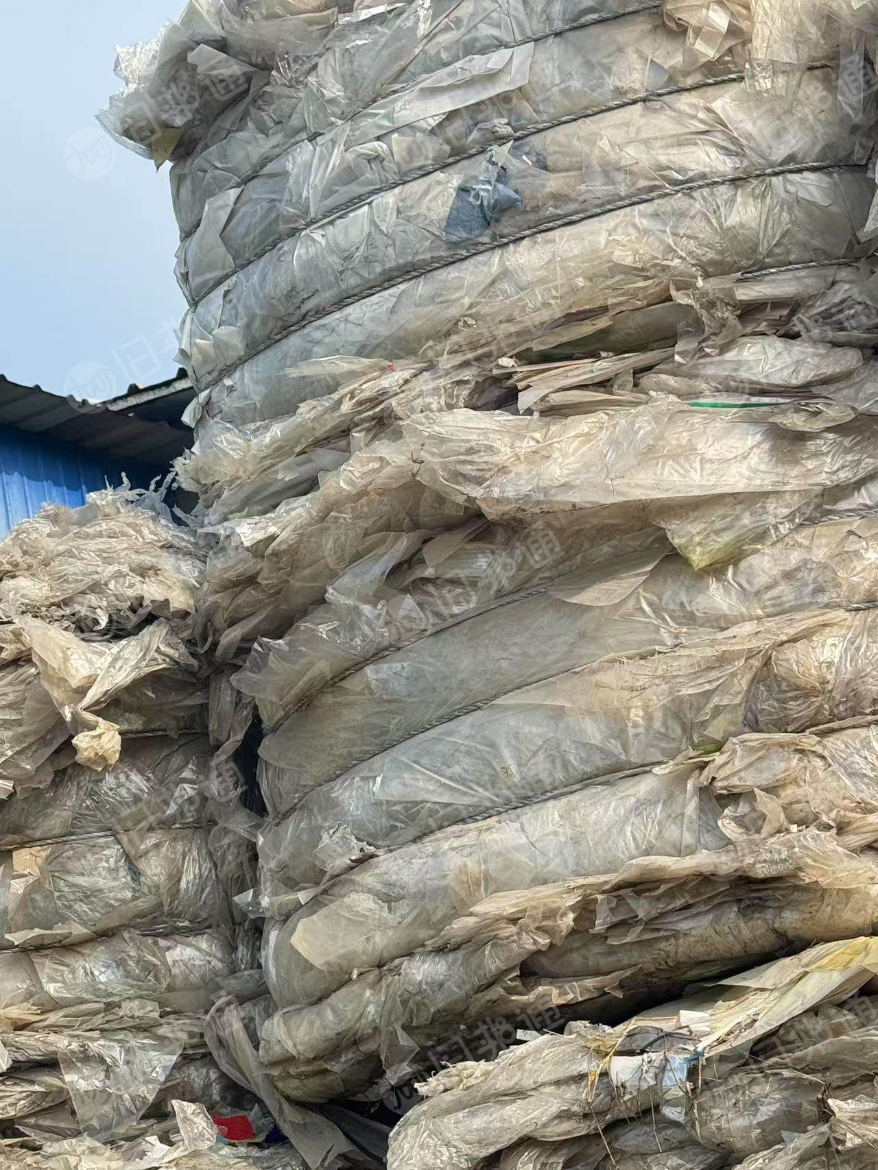 出售纯pet膜水洗料,无胶，现货有13米一车，货在河北保定