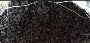 长期出售水果筐破碎料，现货9.6车（主要黑色），颜色黑白蓝