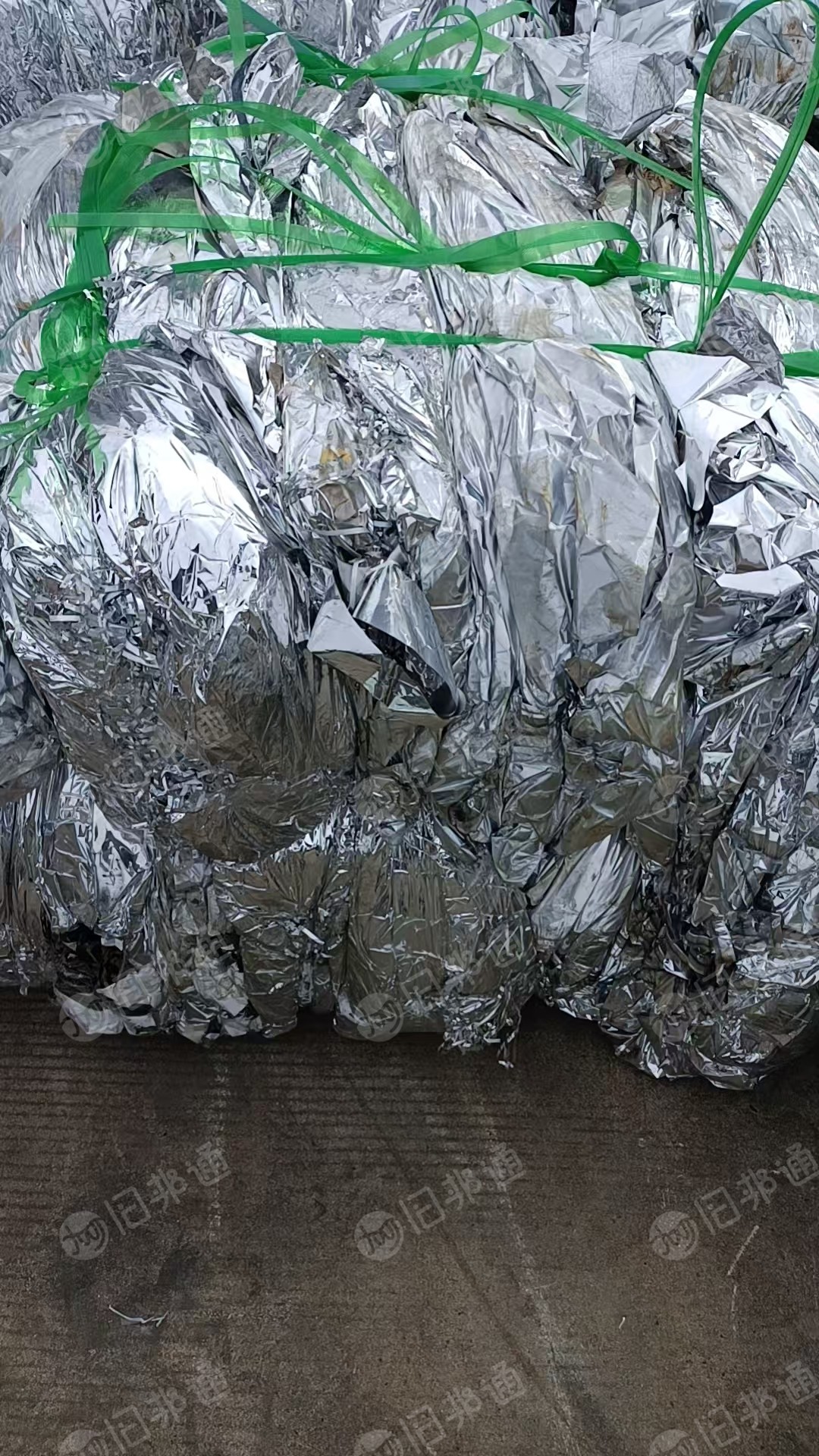 大量出售PET镀铝膜，现货量300多吨