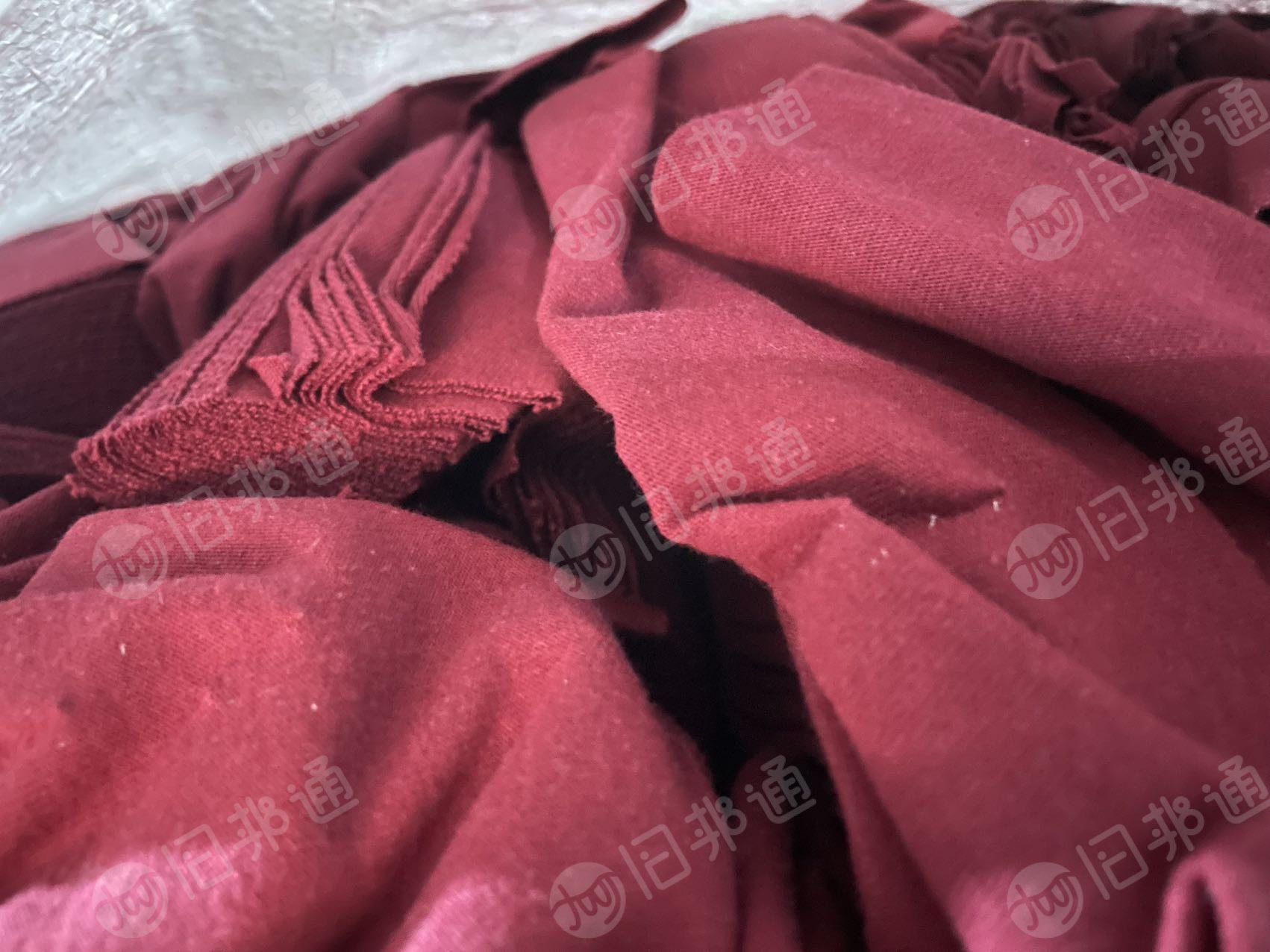 长期出售针织纯棉废布，现货有两车，都是100%纯棉的