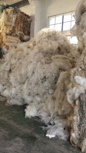 出售干造高压膜废料，缠绕膜占比95%左右，现货二十多吨