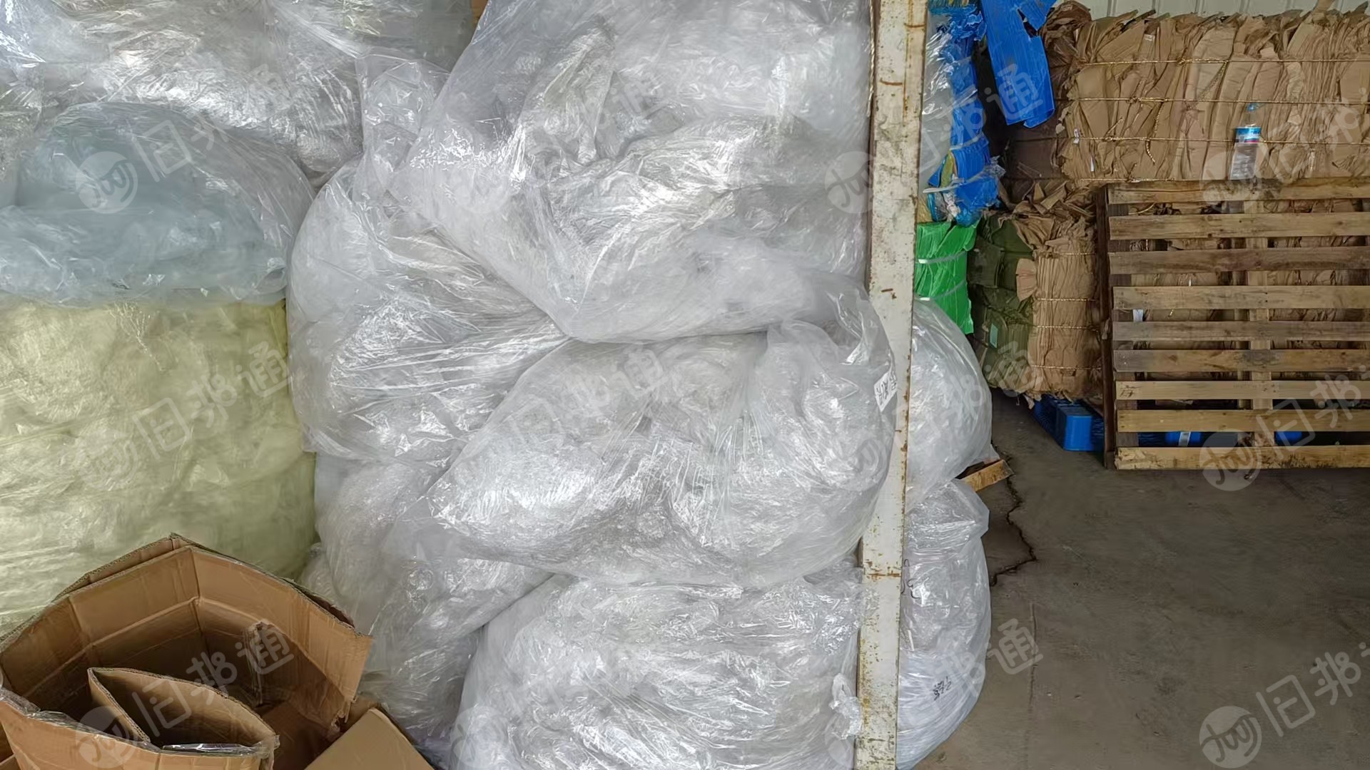 出售中国重汽下来的干造高压膜废料，缠绕膜占比90以上