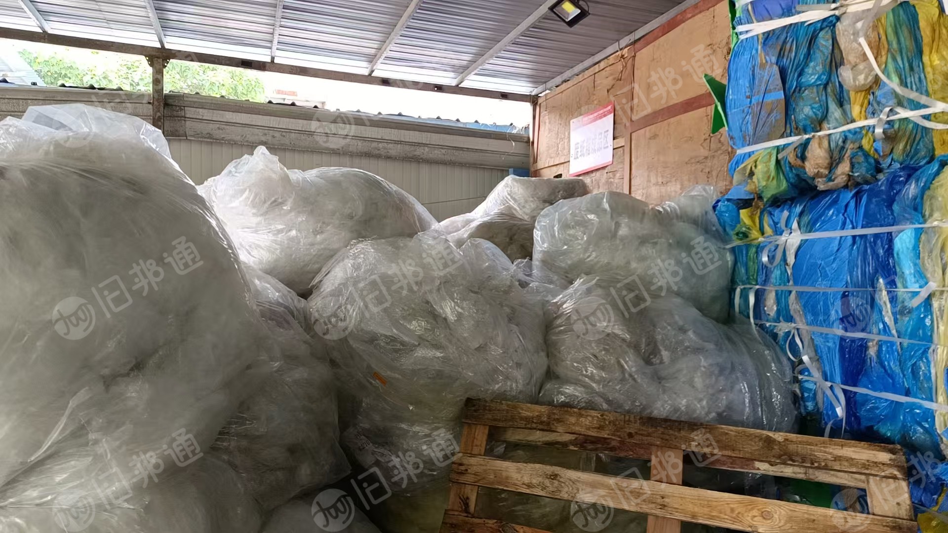 出售中国重汽下来的干造高压膜废料，缠绕膜占比90以上
