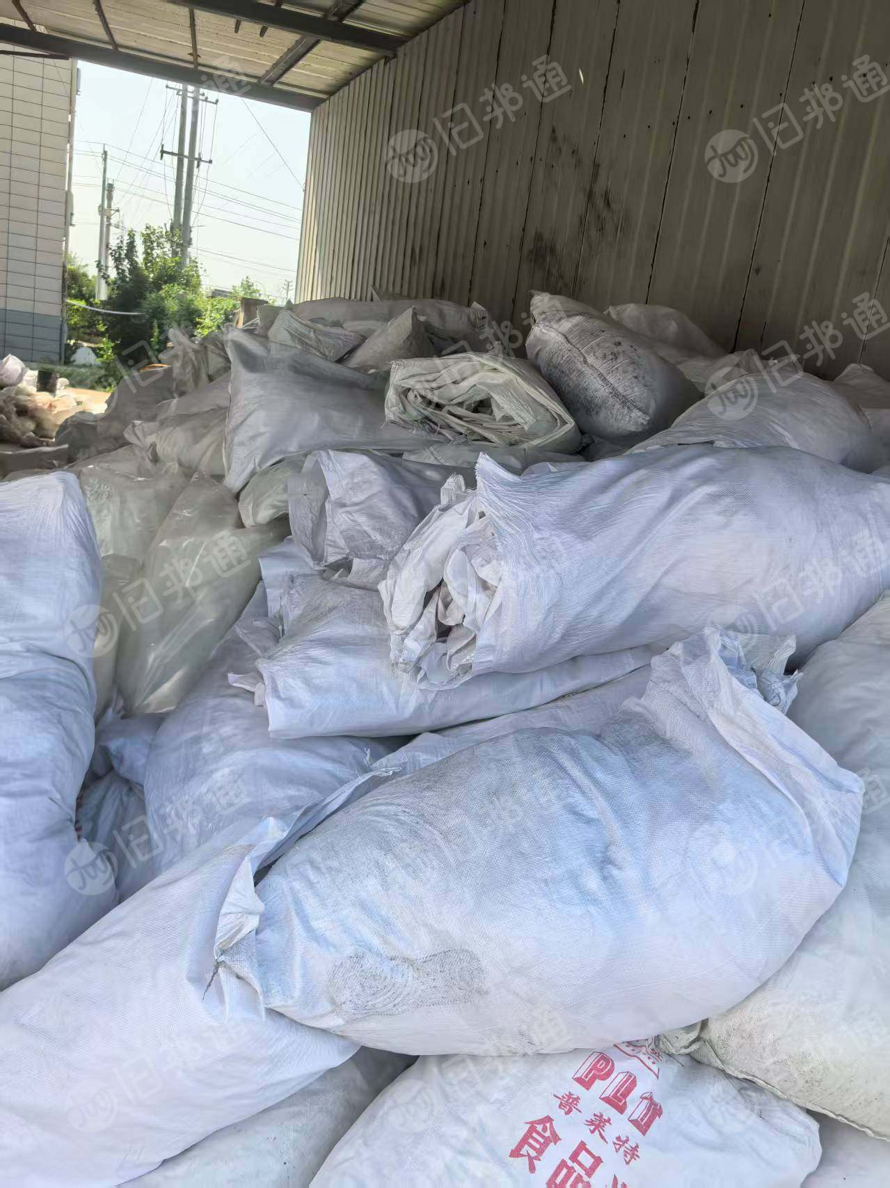 出售二手编织袋，装过食品添加剂的，月供3-400条，看产量