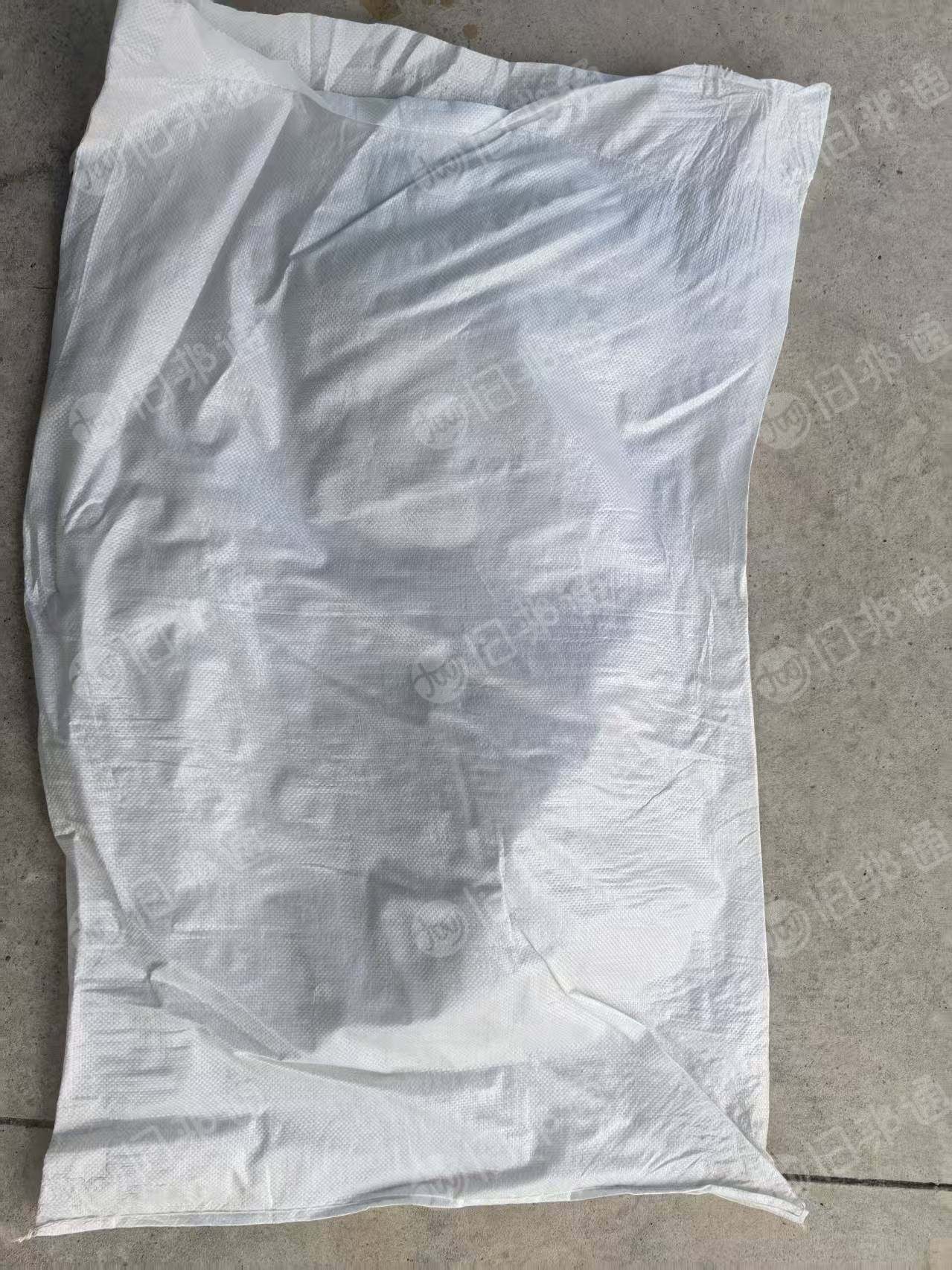 出售二手编织袋，装过食品添加剂的，月供3-400条，看产量