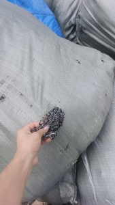 出售地毯厂下来的涤纶废纱，涤纶废纱线，月供6.8米车2车左右，货在安徽芜湖