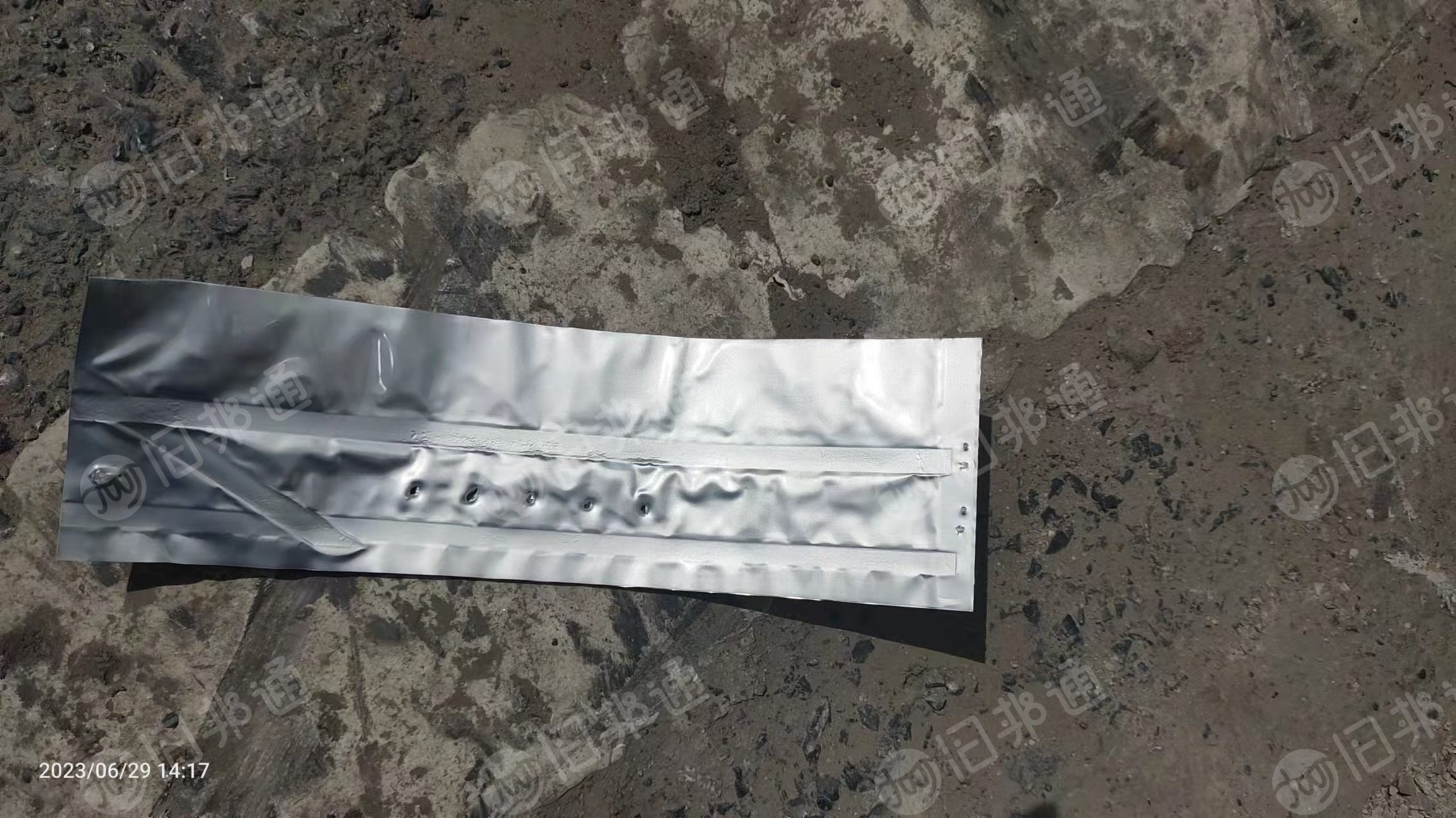 长期出售沾电解液铝塑膜 ，电池厂下来的