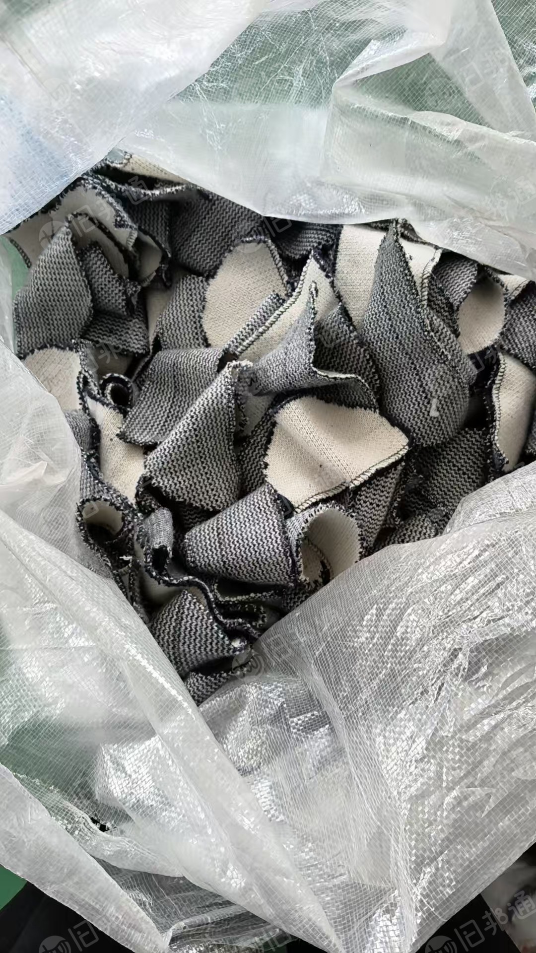 长期出售毛衣边角料，毛衣废料，废纱，毛衣片