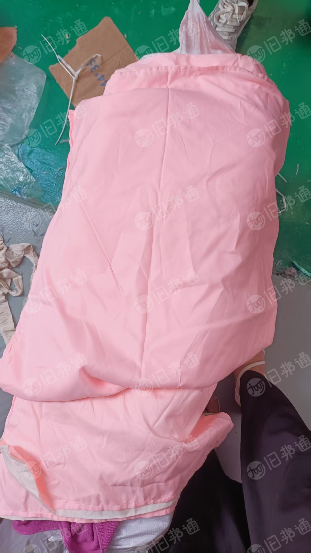 出售库存床上四件套，床上用品，家纺用品，现货八百条左右