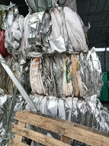 出售镀铝膜，现货9米6一车