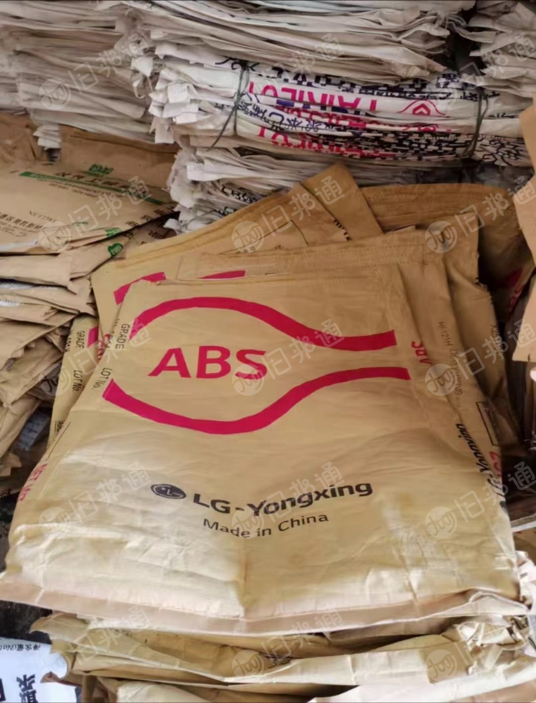 长期出售abs二手纸塑袋，lg牌子的，用过一次的，现货8万条