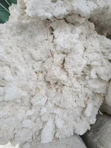 出售冷压块，社会料，现货10吨左右