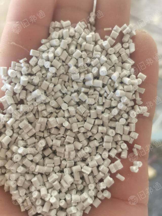 出售沉底pp颗粒2000左右