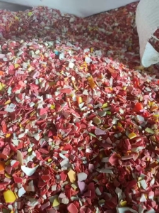 大量出售盐漂分色丙破碎料