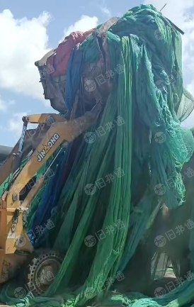 长期出售废旧渔网，渔网料，现货百来吨