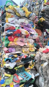 出售花乙压块，现货一车