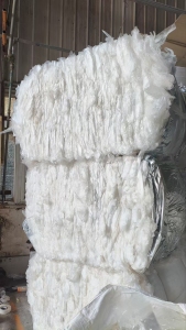 出售干造丙膜，干造PP膜，白膜，现货6吨左右，长期有货